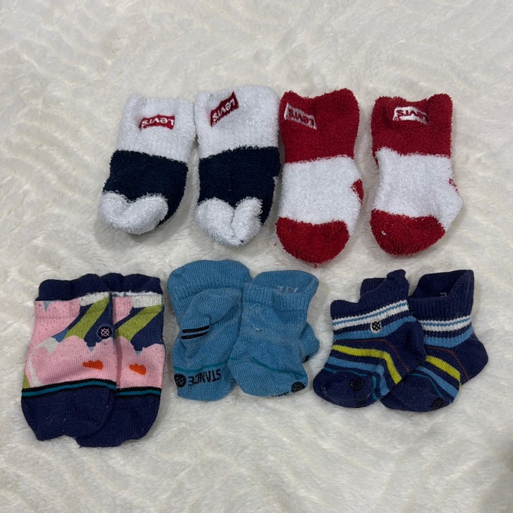 3-6m Levi's and Stance Baby Socks Set